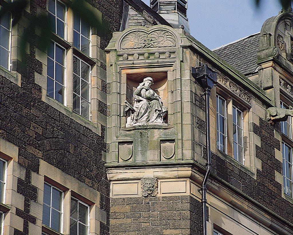 Stirling Highland Hotel- Part Of The Cairn Collection Exterior foto